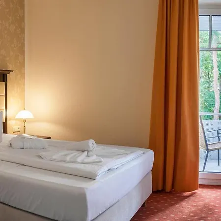 Hotel Ostseehotel Im Park - Ein Rovell 4*