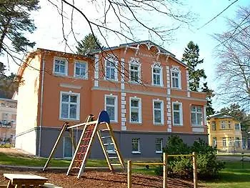 Ostseehotel Im Park - Ein Rovell Ξενοδοχείο Χέρινγκσντορφ